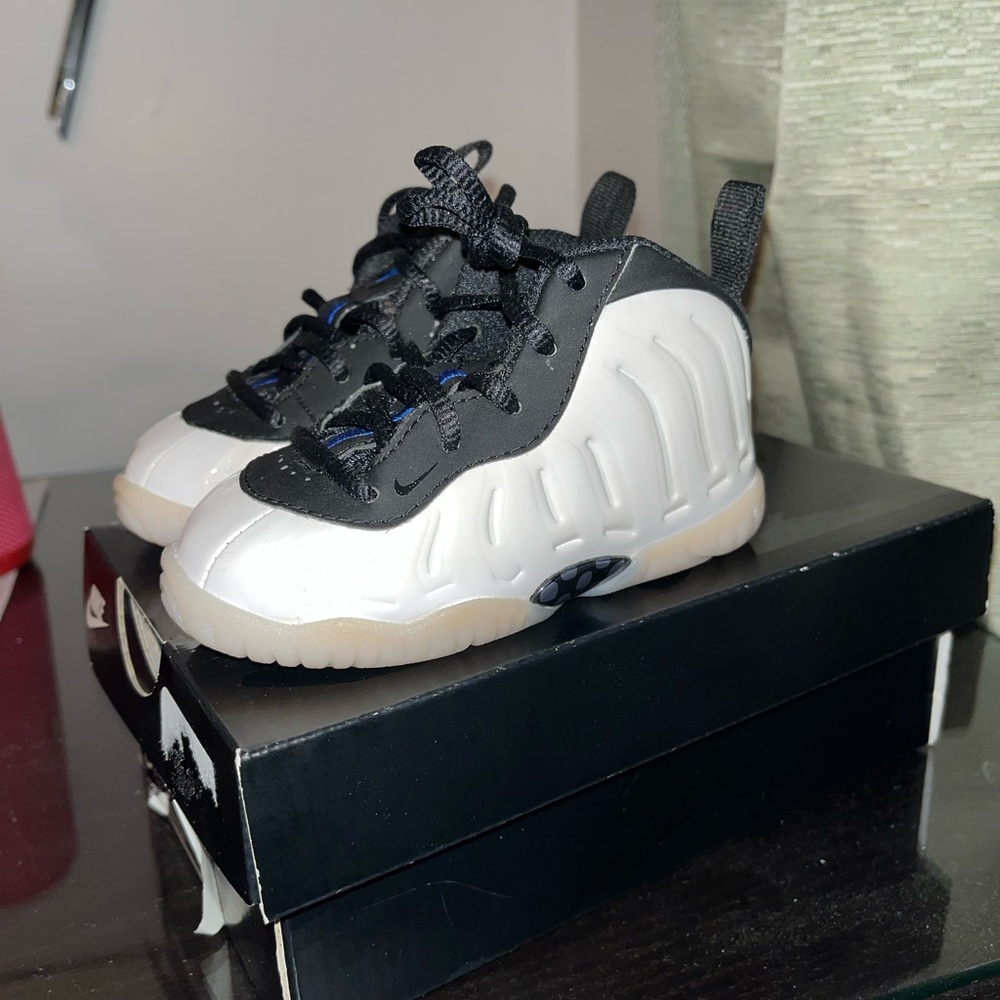 Nike Little Posite One